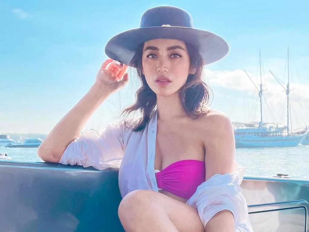 Cerita Jessica Iskandar Ditegur Ibu karena Terlalu Seksi, Ini Jawabannya Cerita Jessica Iskandar Ditegur Ibu karena Terlalu Seksi, Ini Jawabannya