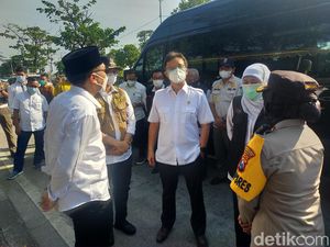 Menkes Cek Tes Swab Massal di Suramadu, Soroti Kasus di Bangkalan