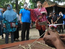 Sandiaga: Pelaku Ekraf Harus Berani Berubah, Kalau Tidak Punah Seperti Dinosaurus