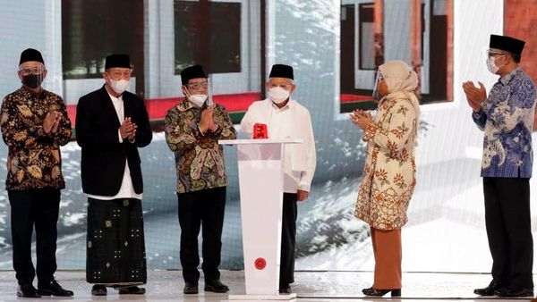 Momen Wapres Maruf Amin Resmikan BLK Komunitas di Tasikmalaya