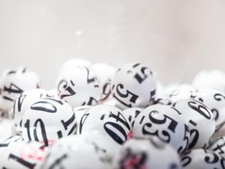 Menang Undian Rp 19 M di Usia Muda, Wanita Ini Justru Menyesal