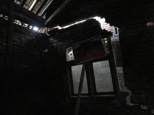 Potret Kerusakan Akibat Tanah Gerak di Cilacap