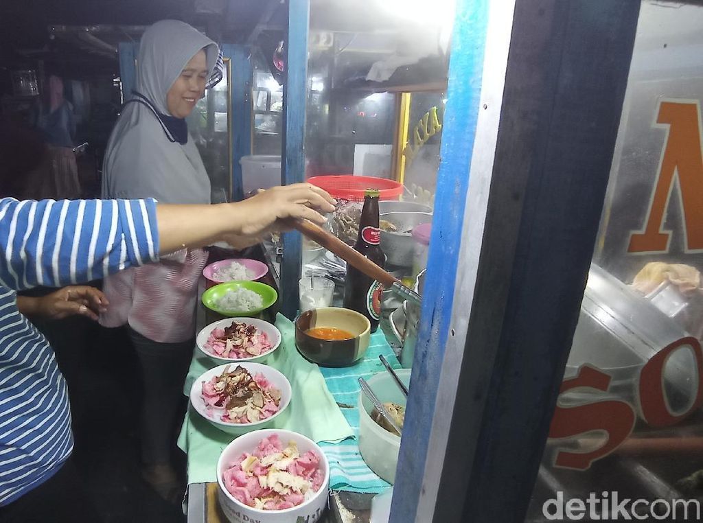 Soto Ayam Jarkomi, Kuliner Pangandaran Legendaris Sejak 1960an Soto Ayam Jarkomi, Kuliner Pangandaran Legendaris Sejak 1960an