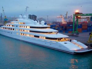 Dubai Sewakan Superyacht Bernuansa Piala Dunia, Tarifnya Bikin Geleng-geleng Dubai Sewakan Superyacht Bernuansa Piala Dunia, Tarifnya Bikin Geleng-geleng