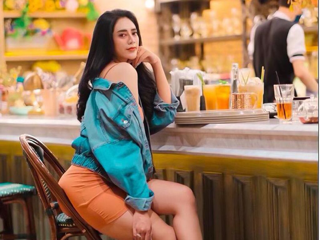Vernita Syabilla Gagal Nikah, Kini Ngaku Didekati Drummer Terkenal Vernita Syabilla Gagal Nikah, Kini Ngaku Didekati Drummer Terkenal