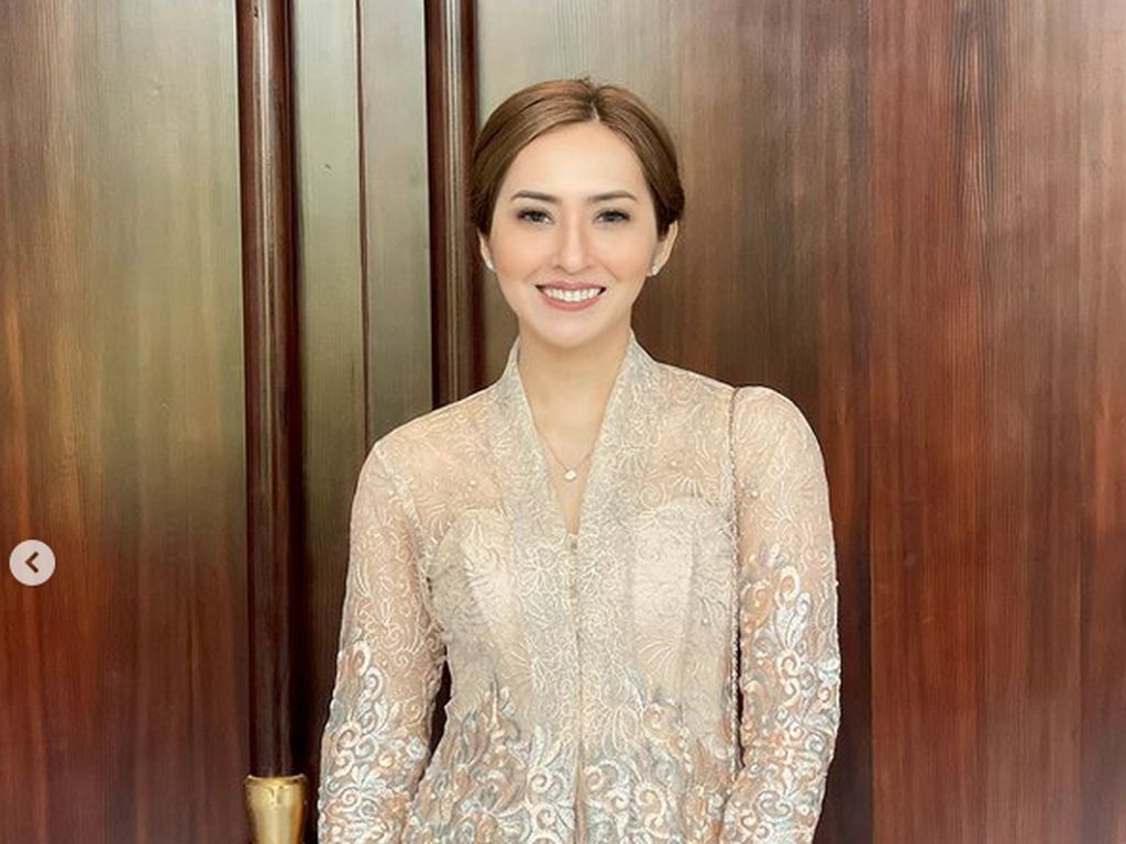 Profil Yanni Melwani, Aktris Papua yang Diminta Gantikan Nagita Slavina Profil Yanni Melwani, Aktris Papua yang Diminta Gantikan Nagita Slavina