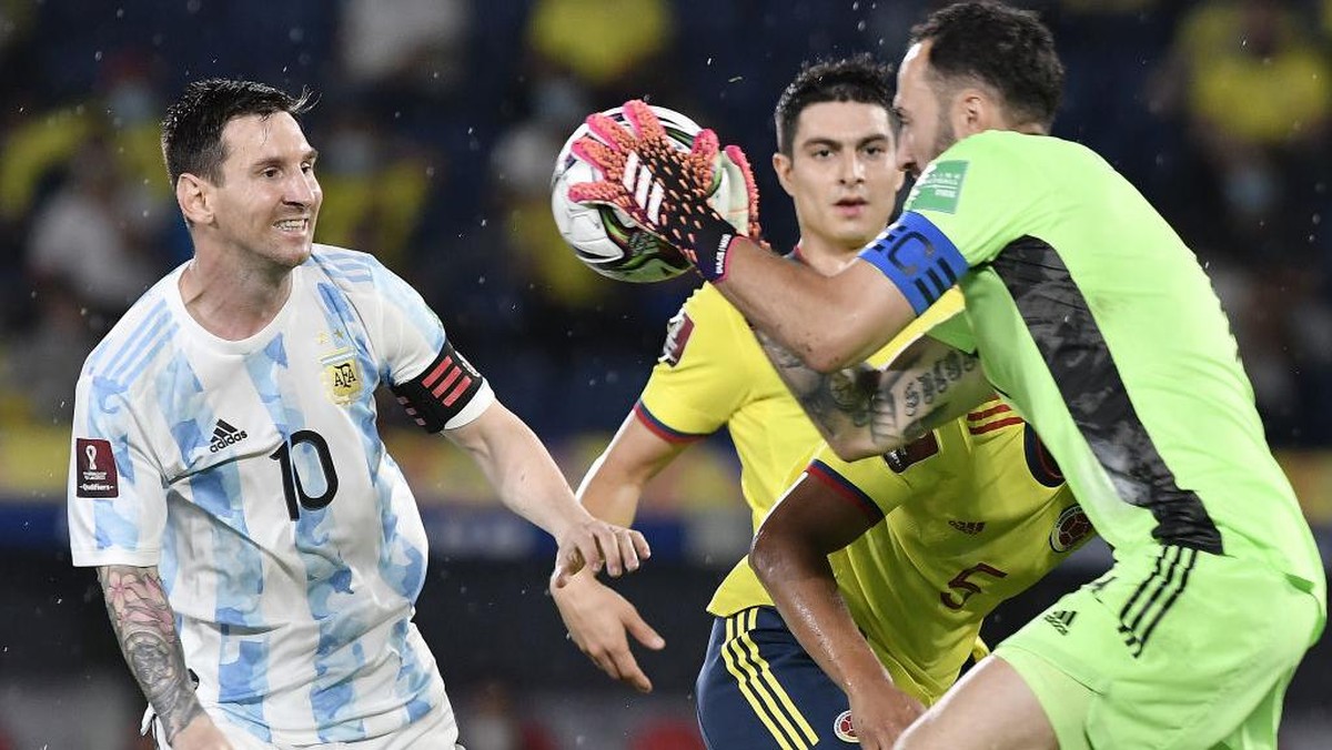 Argentina tertahan 2-2 oleh Kolombia (Foto: Getty Images/Gabriel Aponte)