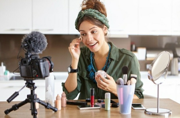 Beauty Vlogger | Freepik.com