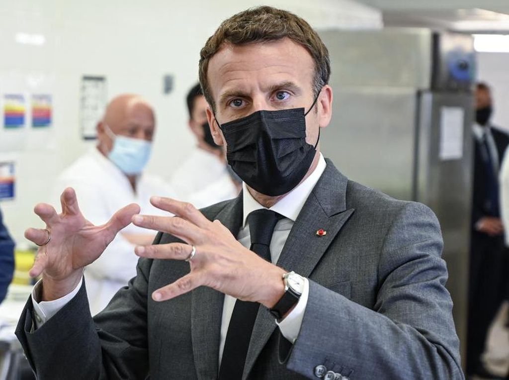 Prancis 20 Ribu Kasus Corona Sehari, Macron: Tak Perlu Lockdown!