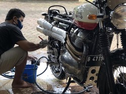 Cuci Motor Harganya Ratusan Ribu? Ini Bedanya Cuci Detailing dan Cuci Steam Biasa
