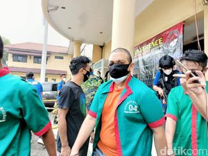 Polisi Ungkap Motif Pemilik Kebun Ganja Hidroponik di Brebes Polisi Ungkap Motif Pemilik Kebun Ganja Hidroponik di Brebes