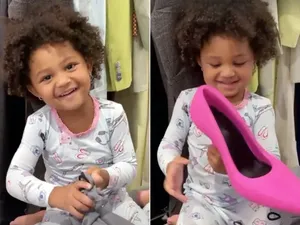 Saat Stormi Webster Unboxing Sepatu Balenciaga Rp 46 Juta