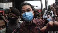 Jurus Bungkam Azis Syamsuddin Usai Diperiksa KPK