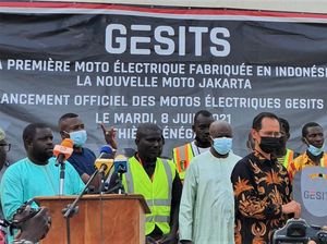 Top! 200 Motor Listrik Gesits Bikinan Indonesia Mengaspal di Senegal Top! 200 Motor Listrik Gesits Bikinan Indonesia Mengaspal di Senegal