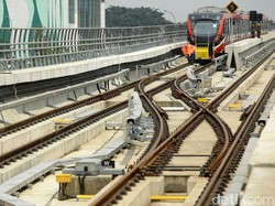 31 Rangkaian LRT Jabodebek Mulai Angkut Penumpang Juni 2022