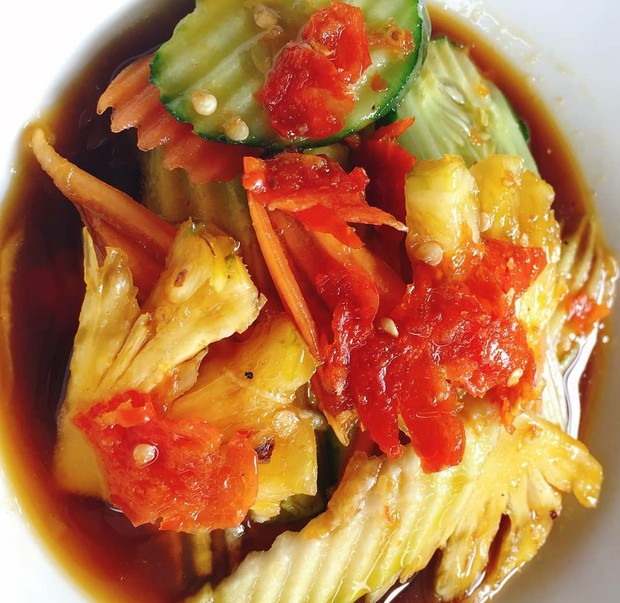 Rujak Bali/ sumber: Instagram.com/ rujakumabali Rujak Bali