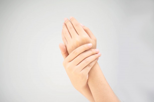 Tidak Menjaga Kebersihan Tangan