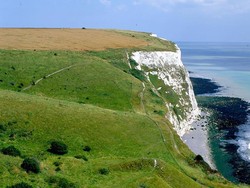 Wah! Pantai Indah Ini Dijual Mulai dari Rp 20 Ribuan