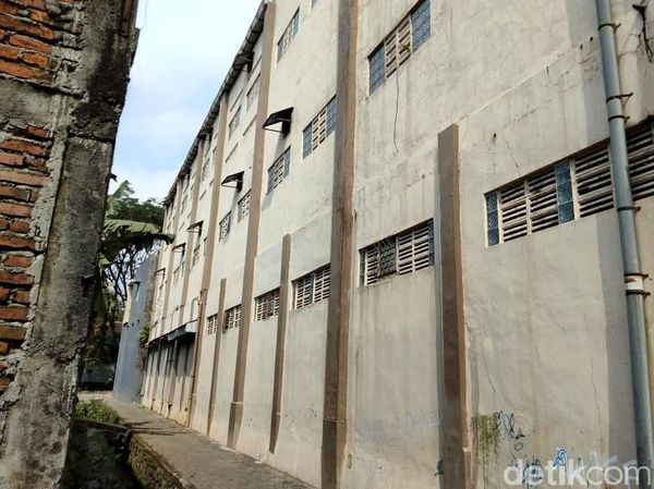 Foto: Lokasi Penampungan 5 Calon TKW yang Loncat di Malang
