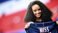 Ini salah satu aktivitasnya sebagai Miss France pada 2017 lalu. (Foto: AFP/FRANCK FIFE)