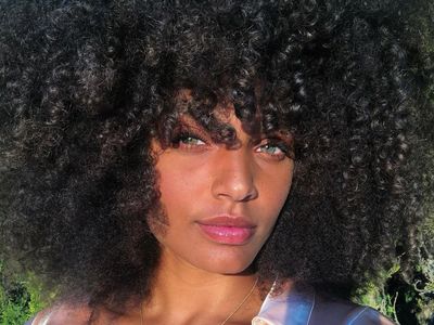 Sosok Jelita Ini Pacarnya Mbappe, Mirip sama Rihanna!