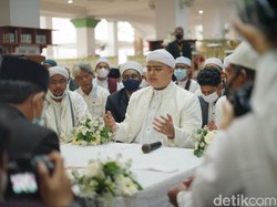 Ameer Azzikra Kritis karena Infeksi Liver, Larissa Chou Beri Doa Terbaik