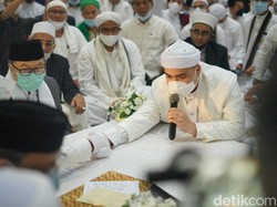 Sah! Putra Kedua Almarhum Ustaz Arifin Ilham Resmi Menikah