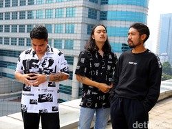 Elephant Kind Berbagi Rasa Keterasingan dan Melankolia dalam Superblue