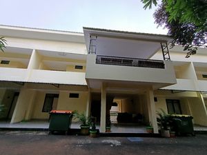 Nakes yang Nginap di SMKN 57 Jakarta Pindah ke Graha Wisata Ragunan Semalam Nakes yang Nginap di SMKN 57 Jakarta Pindah ke Graha Wisata Ragunan Semalam