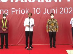 Usai Kp Rambutan, Jokowi Lanjut Cek Vaksinasi COVID-19 di Tanjung Priok