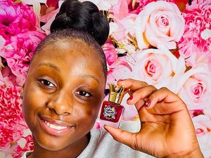 Lumpuh Sejak Lahir dan Jadi Korban Bully, Gadis Ini Sukses Bisnis Kecantikan