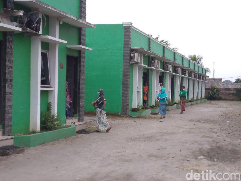 81 Pengungsi Rohingya yang Terdampar di Aceh Dipindahkan ke Medan 81 Pengungsi Rohingya yang Terdampar di Aceh Dipindahkan ke Medan