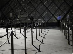 Rindu Turis, Prancis Buka Gerbang Nih