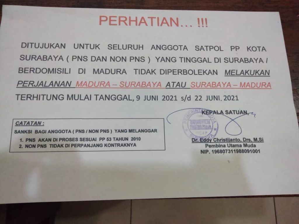 Satpol PP Surabaya Keluarkan Edaran Larang Anggota ke Madura Sementara Satpol PP Surabaya Keluarkan Edaran Larang Anggota ke Madura Sementara