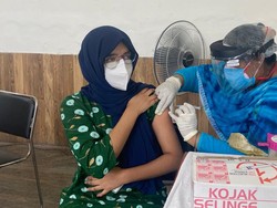 Akibat Salah Paham, Komunitas Muslim India Ragukan Vaksin COVID-19