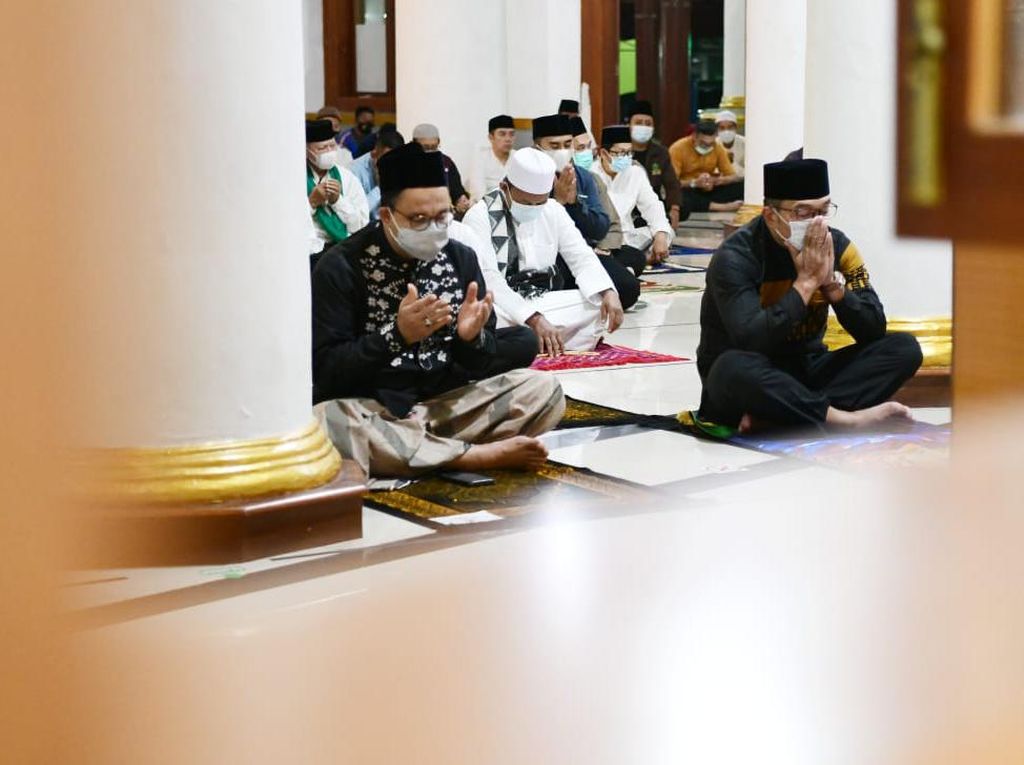 Anies-RK Ketemu Sejak Subuh, Ada Apa Gerangan? Anies-RK Ketemu Sejak Subuh, Ada Apa Gerangan?