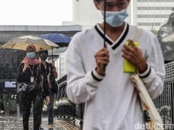 BMKG: Waspada Potensi Hujan Disertai Petir di Jaksel-Jaktim Sore Ini