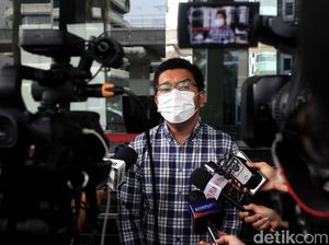 Arteria Dahlan Minta Penegak Hukum Tak Kena OTT, ICW: Logika Berpikirnya Bengkok Arteria Dahlan Minta Penegak Hukum Tak Kena OTT, ICW: Logika Berpikirnya Bengkok