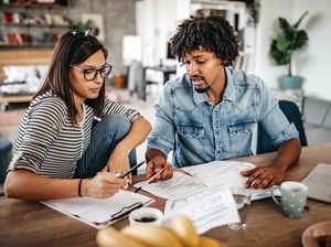 Tips Atur Duit buat Bayar Cicilan KPR saat Kena PHK