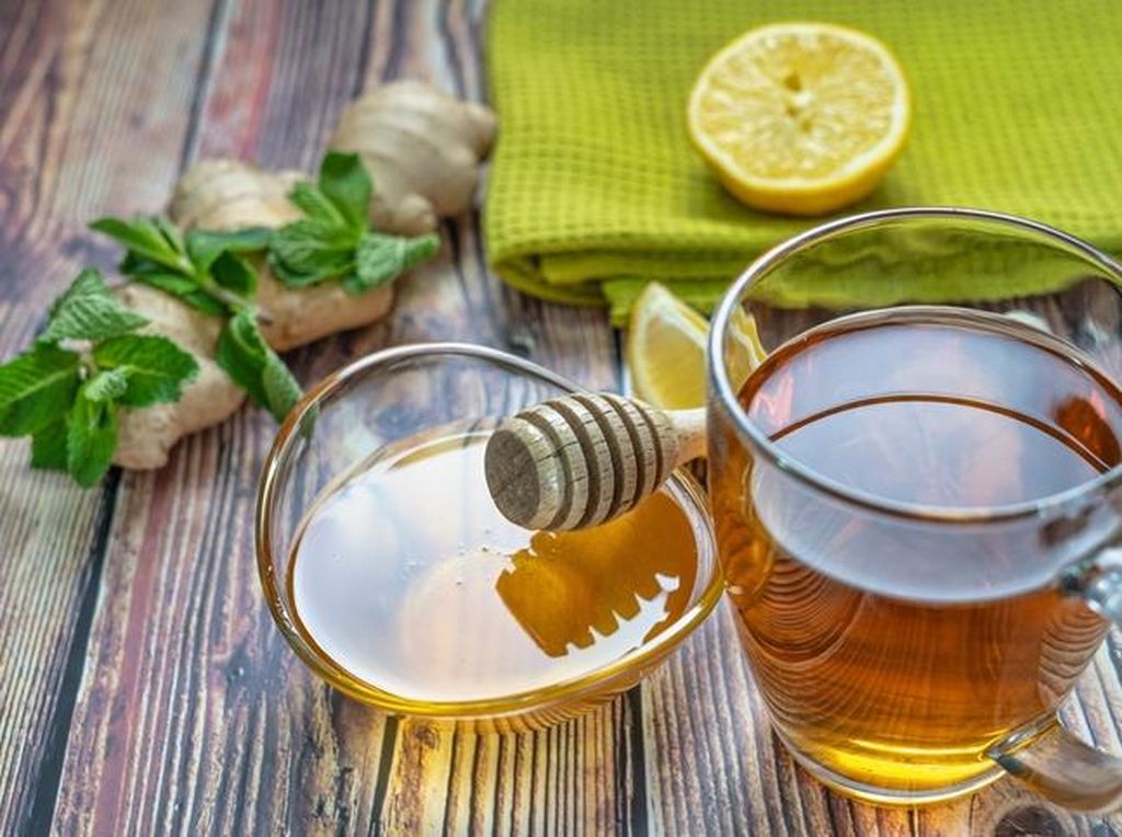 Ini 7 Manfaat Sehat Minum Teh Hijau Campur Madu Ini 7 Manfaat Sehat Minum Teh Hijau Campur Madu