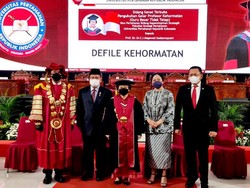 Momen Prabowo-Puan hingga BG Foto Bareng Profesor Megawati