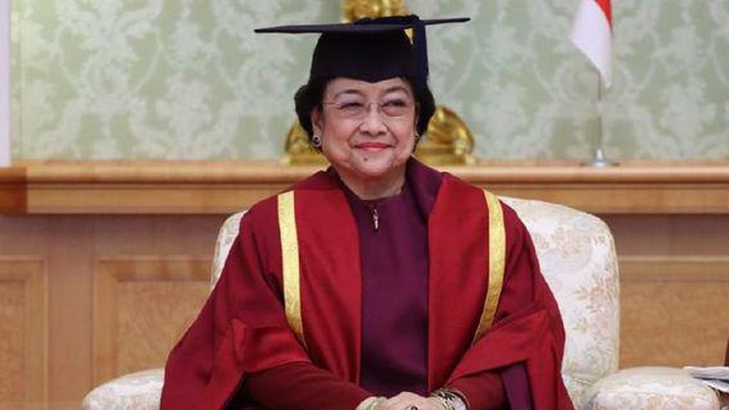 Semringah Megawati Sandang Gelar Profesor Kehormatan Semringah Megawati Sandang Gelar Profesor Kehormatan