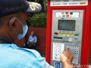 Melihat Kembali Parkir Meter Peninggalan Ahok yang Masih Beroperasi Melihat Kembali Parkir Meter Peninggalan Ahok yang Masih Beroperasi