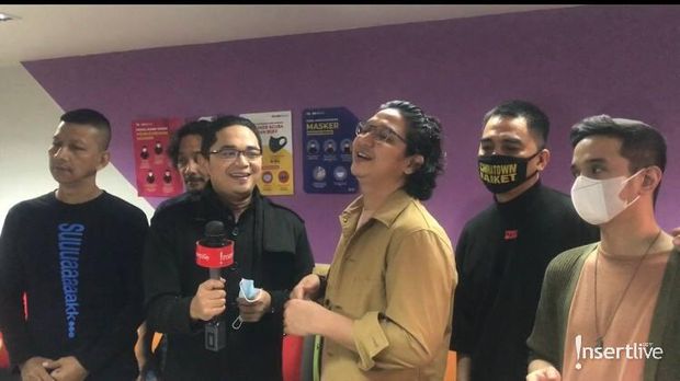 Pasha dan Vace