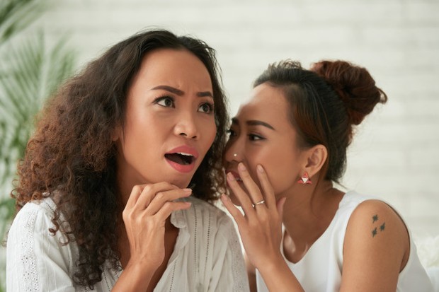 Sering Berbicara Dibelakang
