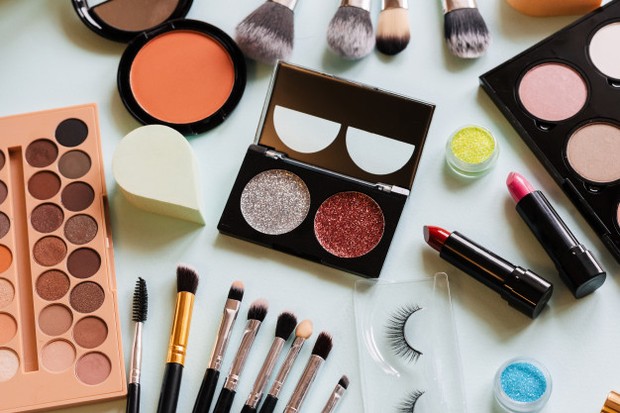 Tips Merapikan Meja Rias