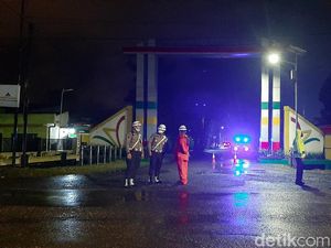 Situasi Terkini Lokasi Tangki Kilang Pertamina Cilacap Pasca-Kebakaran Situasi Terkini Lokasi Tangki Kilang Pertamina Cilacap Pasca-Kebakaran