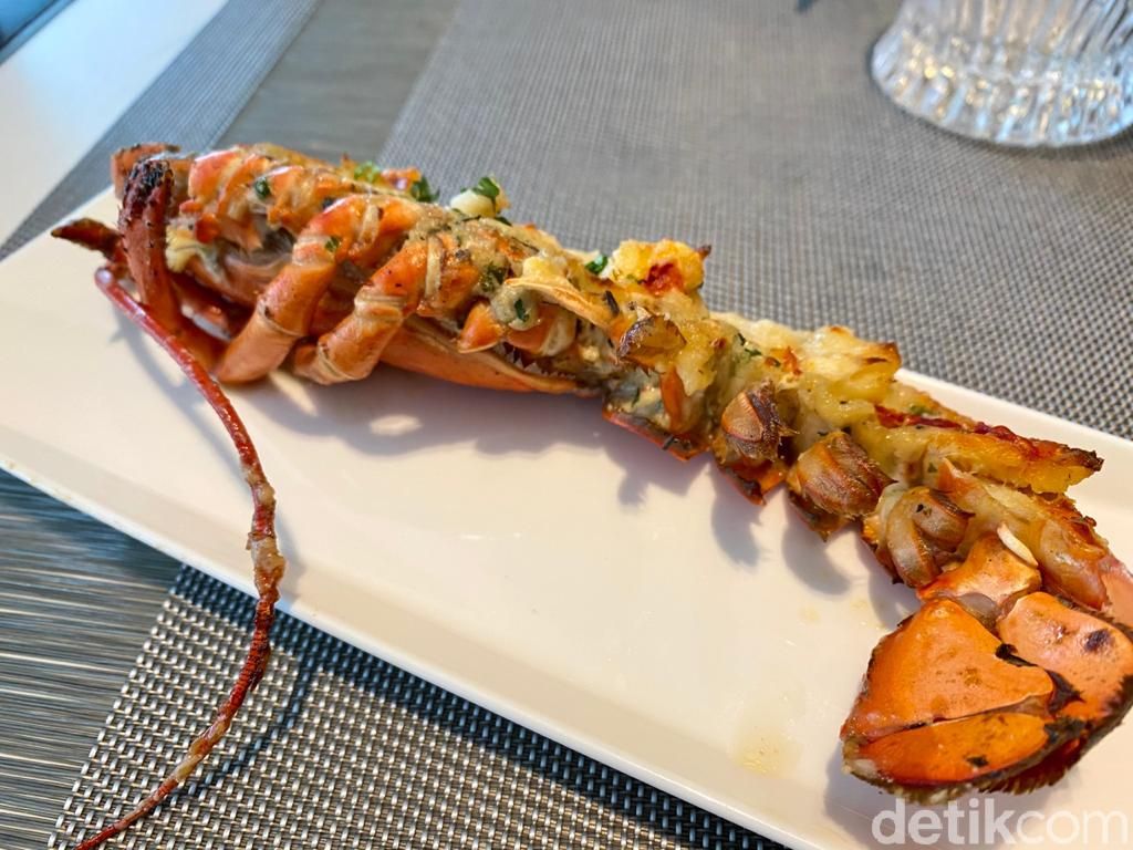 Lobster Thermidor dan Foie Gras Brulee Diracik Chef Jerman di Restoran Ini