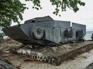 Penampakan Tank Bekas PD-II di Jayapura