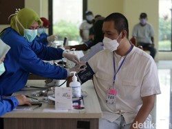Vaksin Corona 18 Tahun ke Atas Gratis DKI Jakarta: Syarat dan Info Lengkap